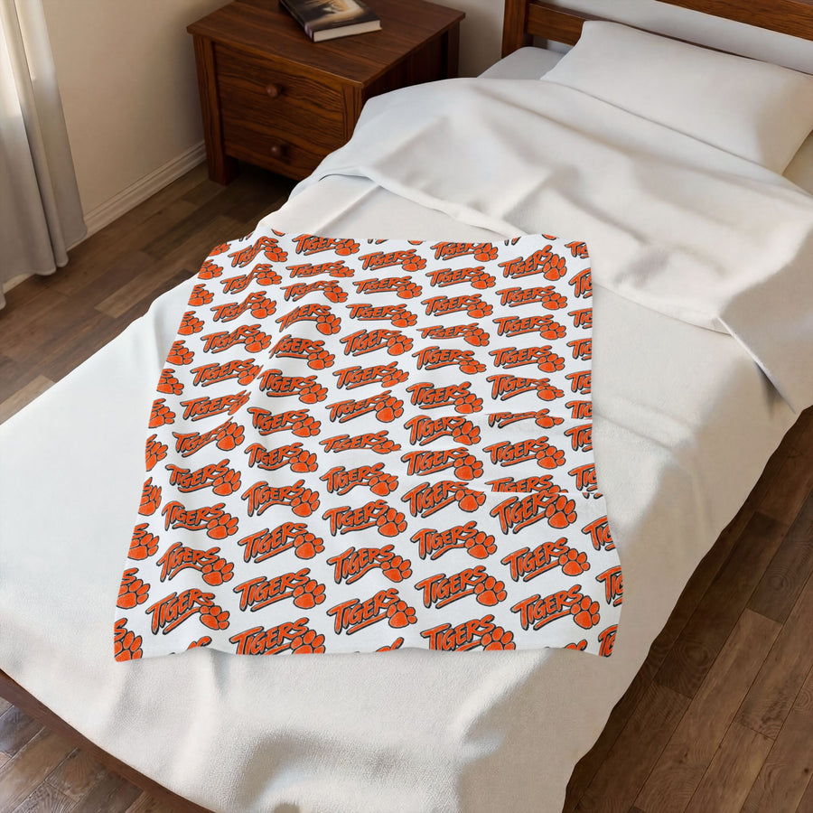 Tigers Team Logo Cozy Throw