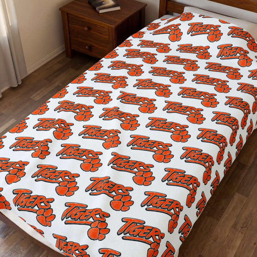 Tigers Team Logo Cozy Throw